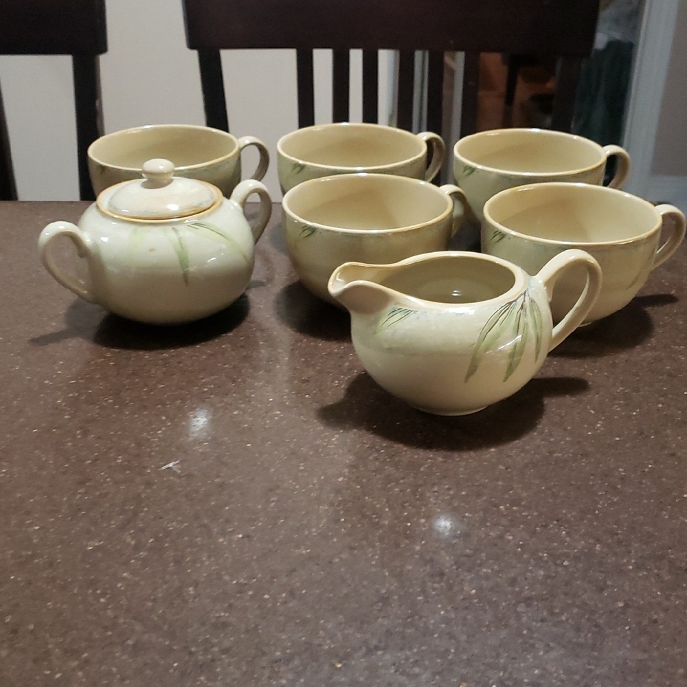 222 FIFTH Bamboo.  5 Mugs, 1 creamer And 1 Sugar Bowl With Lid.